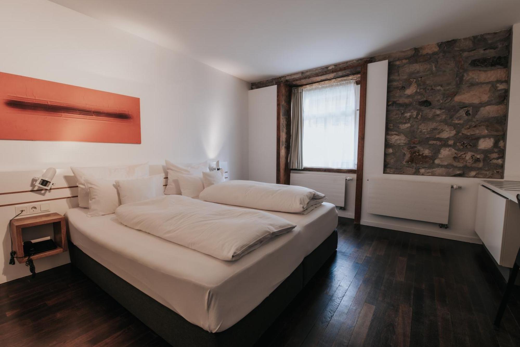 Design Hotel & Restaurant Loewen Ulm Ngoại thất bức ảnh
