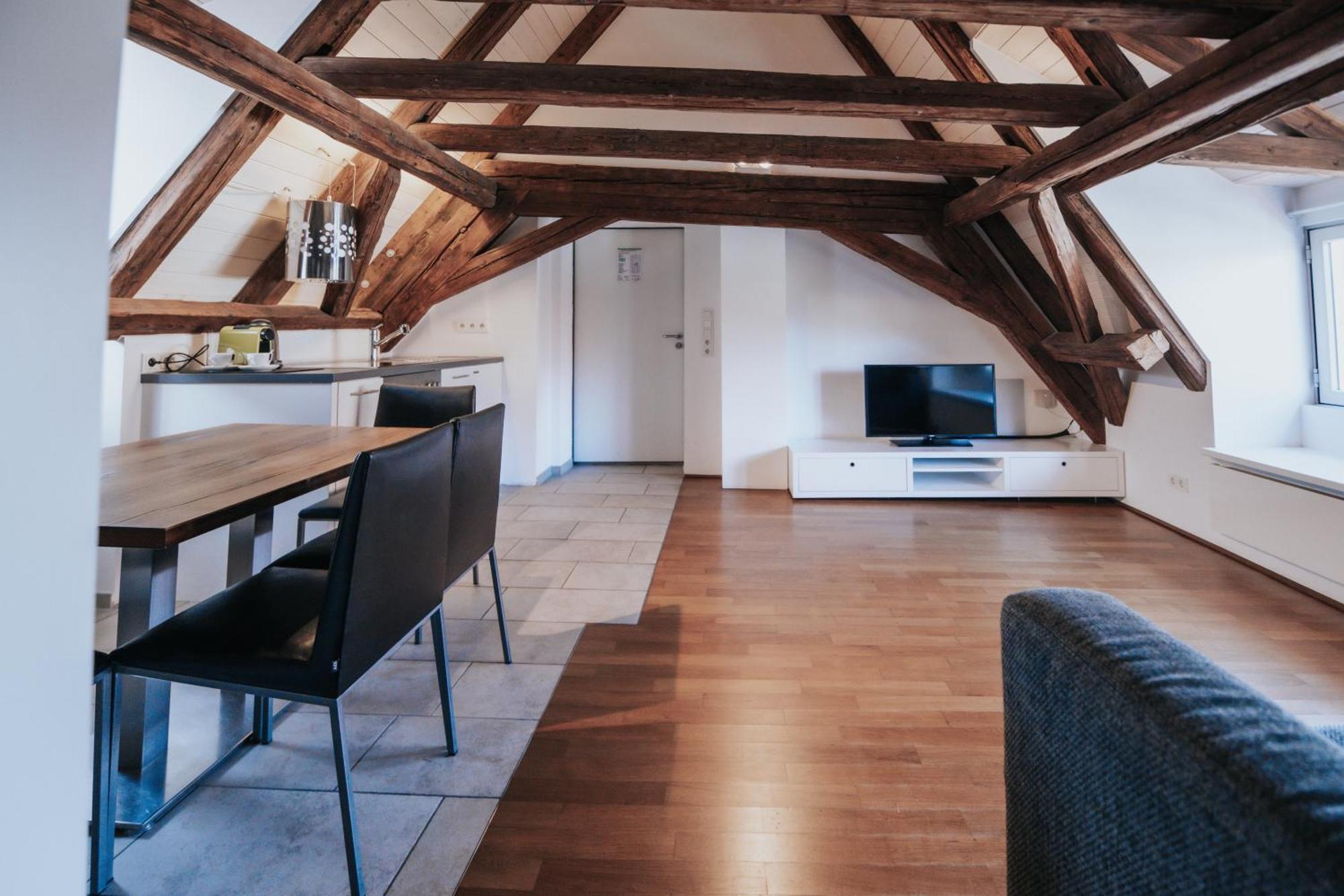 Design Hotel & Restaurant Loewen Ulm Ngoại thất bức ảnh