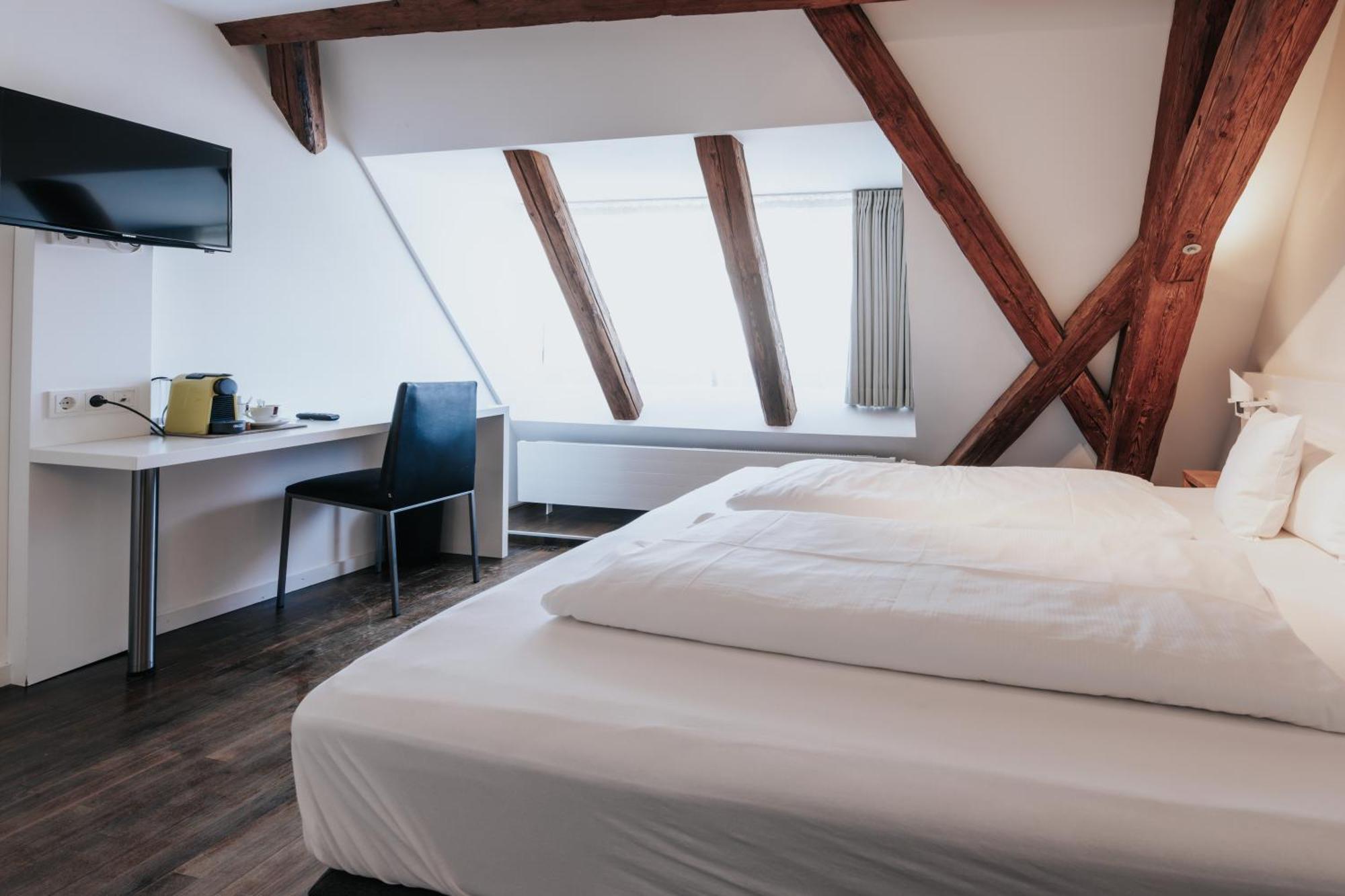 Design Hotel & Restaurant Loewen Ulm Ngoại thất bức ảnh