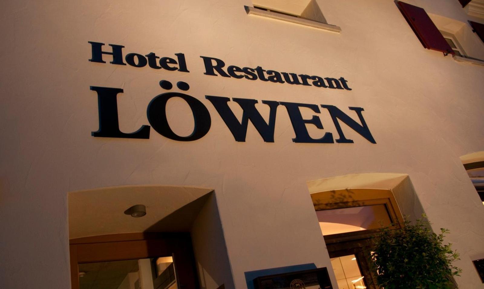 Design Hotel & Restaurant Loewen Ulm Ngoại thất bức ảnh