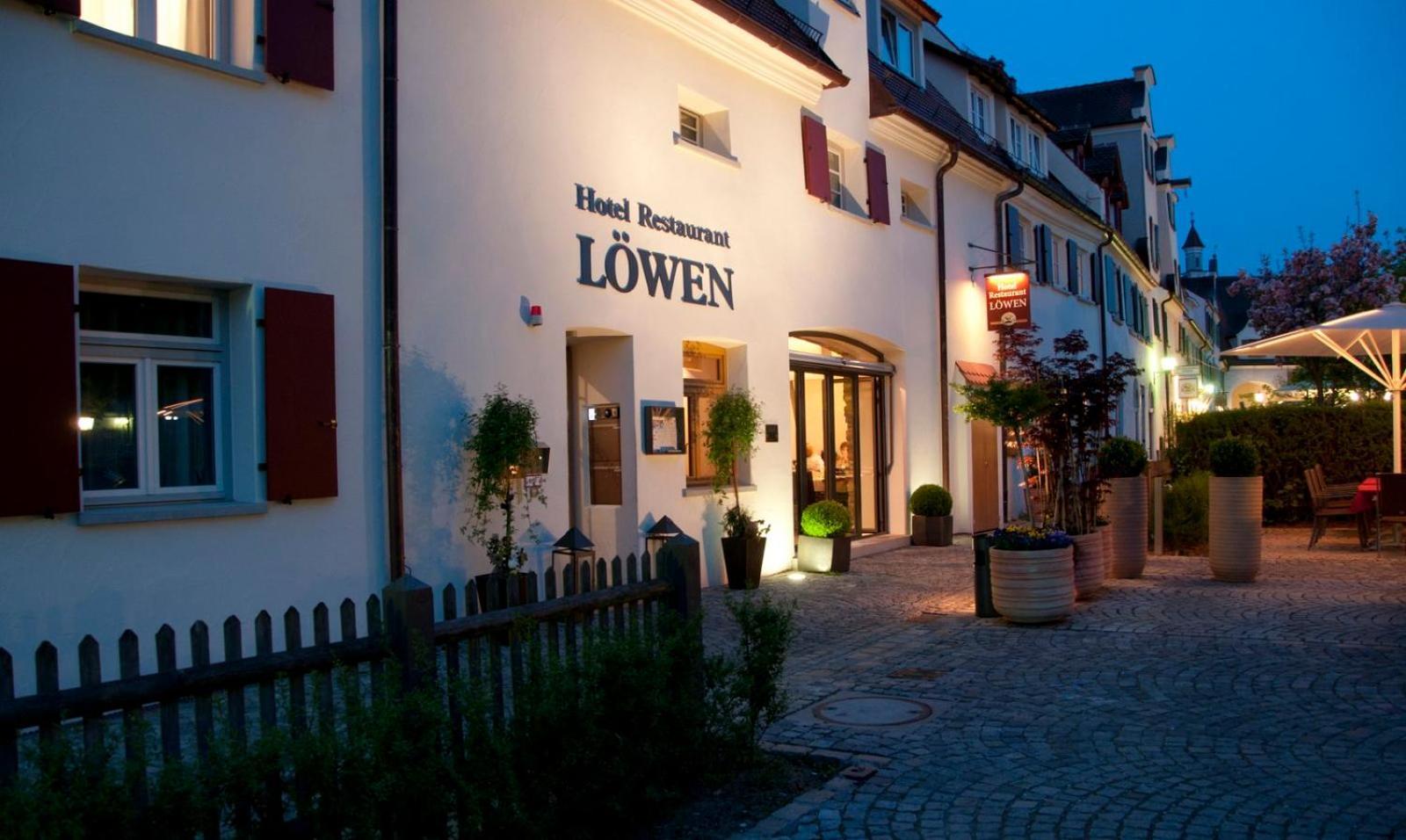Design Hotel & Restaurant Loewen Ulm Ngoại thất bức ảnh