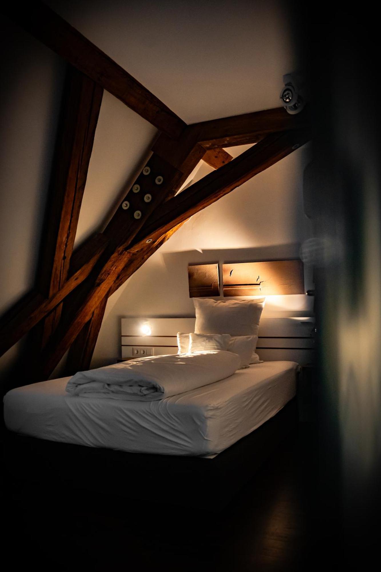 Design Hotel & Restaurant Loewen Ulm Ngoại thất bức ảnh